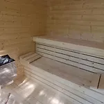 Fuege Vendeghaz Sajkod