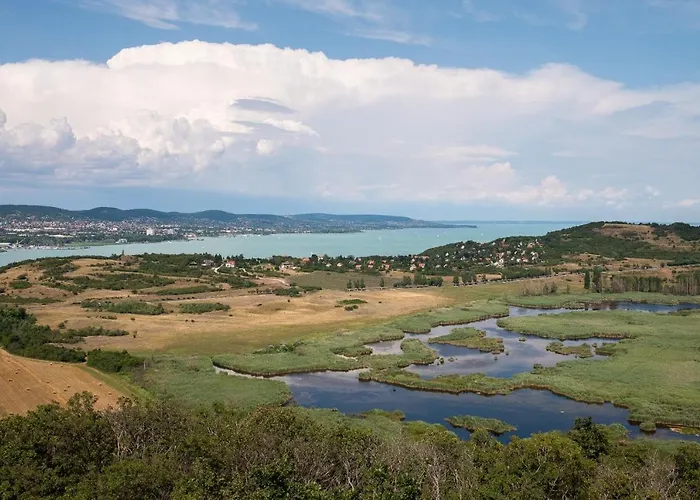 בית נופש Fuege Vendeghaz Sajkod *